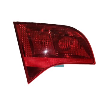 PILOTO TRASERO IZQUIERDO INTERIOR 8E9945093A 484501 