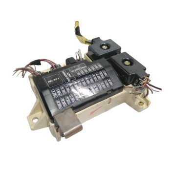 CAJA RELES / FUSIBLES 4R8T14A067AB 