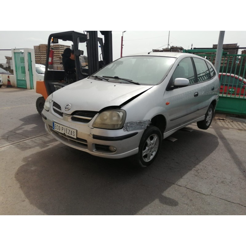 nissan almera tino (v10) del año 2005