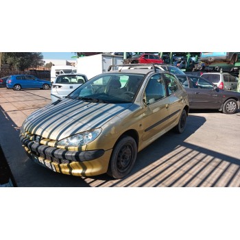PEUGEOT 206 BERLINA