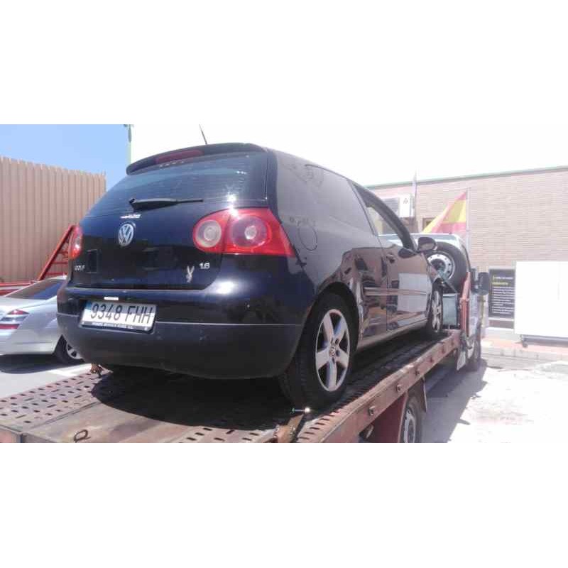 VOLKSWAGEN GOLF V BERLINA (1K1)