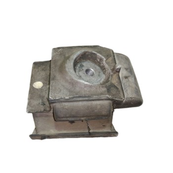 SOPORTE MOTOR IZQUIERDO 742101802 