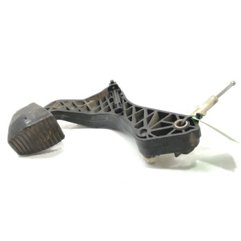 PEDAL EMBRAGUE 