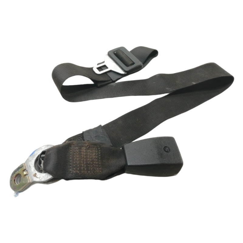 Recambio de enganche cinturon trasero izquierdo para bmw serie 3 berlina (e46) 320d referencia OEM IAM 8233291LH  8226039