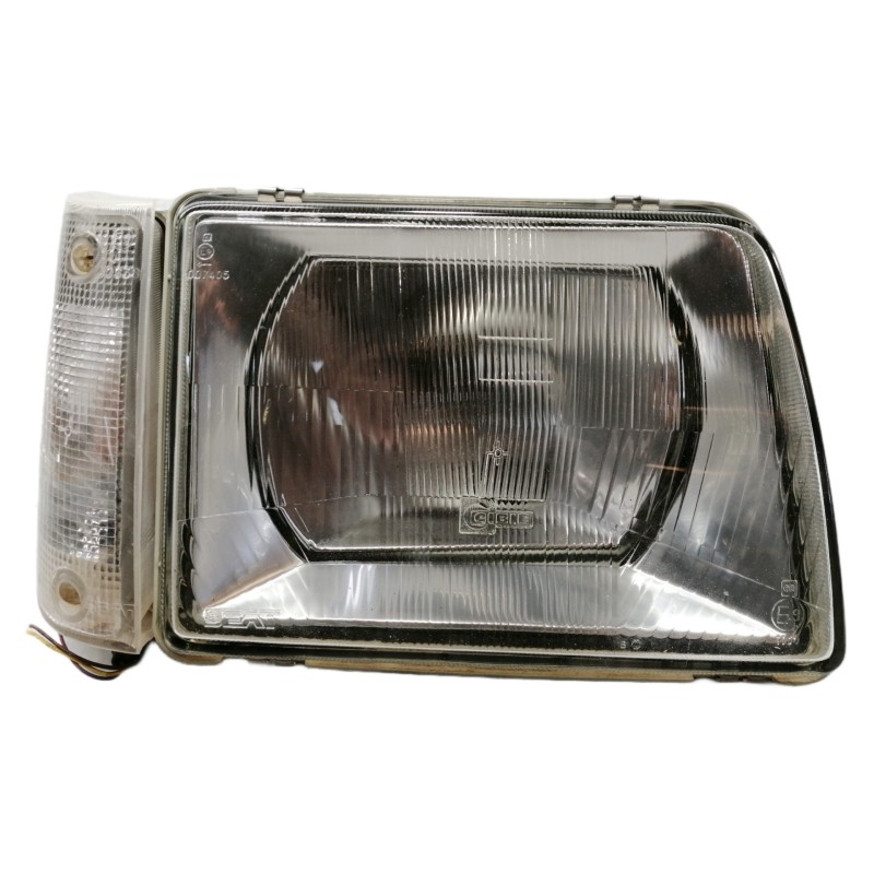 Recambio de faro derecho para seat marbella ce referencia OEM IAM 67628120 1130 007405
