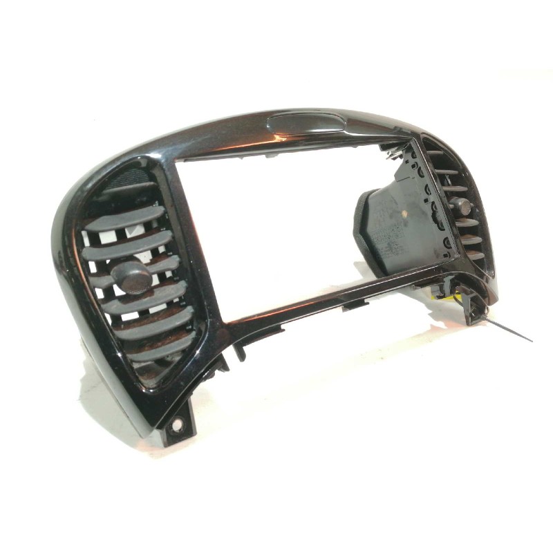 Recambio de rejilla aireadora para nissan juke (f15) tekna premium referencia OEM IAM 687501KE0A  68260BX80A