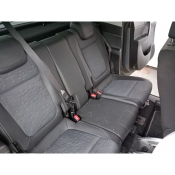 ASIENTO TRASERO MEDIO 