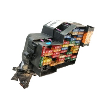 CAJA RELES / FUSIBLES 7L0941824A 7L0941828A 