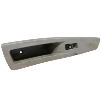 MANDO ELEVALUNAS DELANTERO DERECHO 612W21010 621W04790