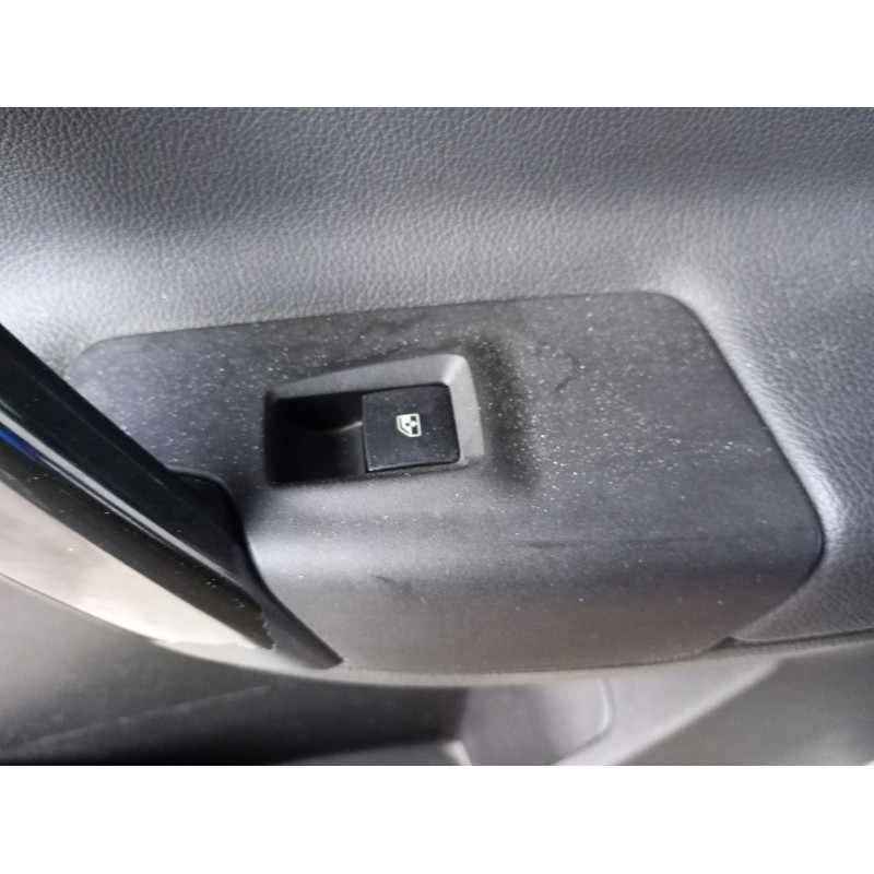 Recambio de mando elevalunas trasero derecho para opel meriva b monospace (s10) 1.7 cdti (75) referencia OEM IAM   