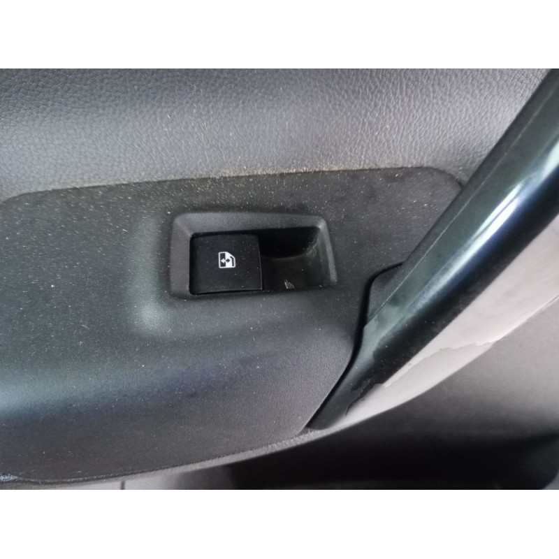 Recambio de mando elevalunas trasero izquierdo para opel meriva b monospace (s10) 1.7 cdti (75) referencia OEM IAM   