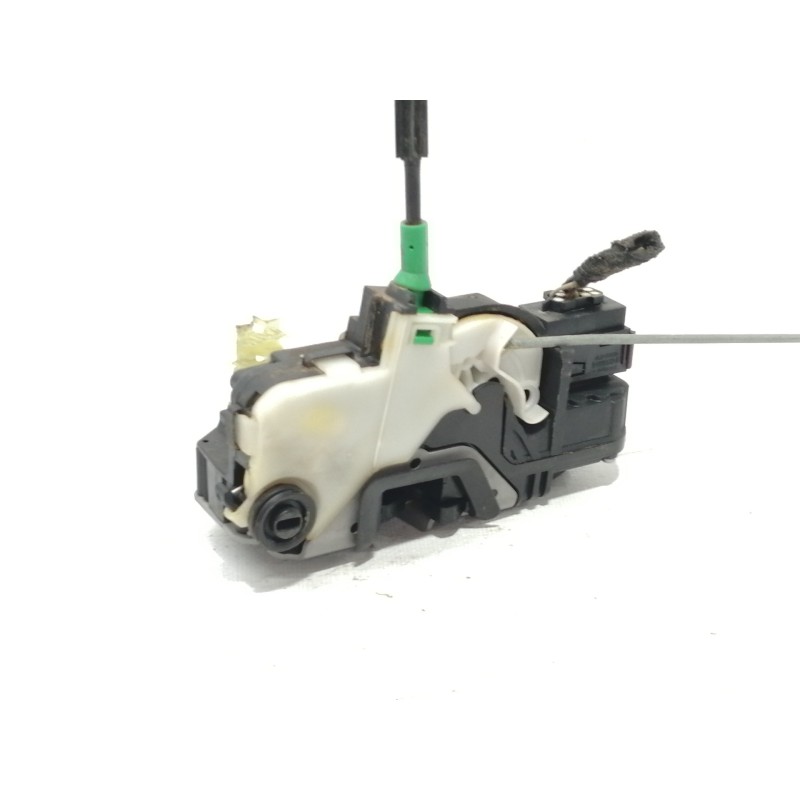 Recambio de cerradura puerta trasera derecha para chevrolet cruze lt referencia OEM IAM 13503178  