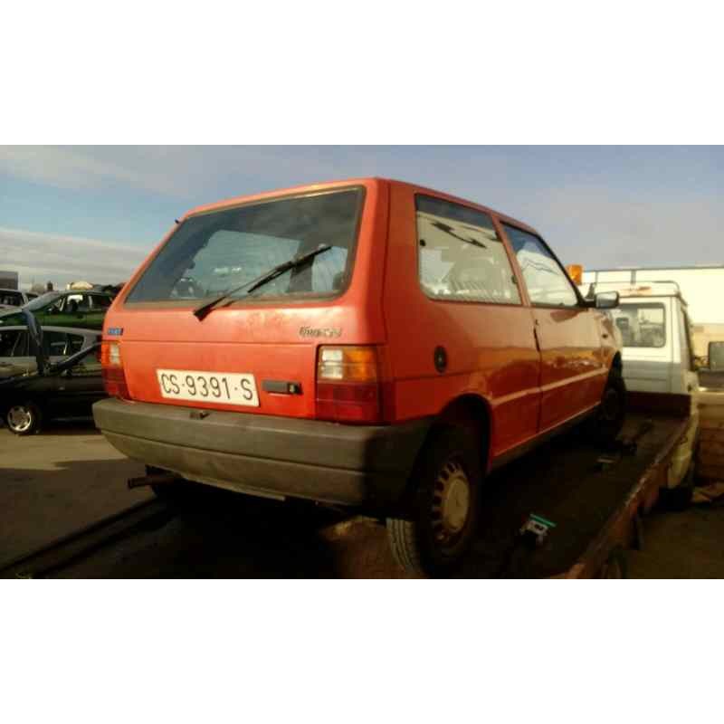 FIAT UNO (146)
