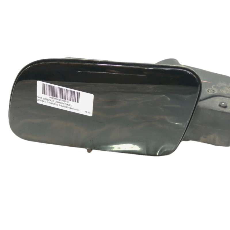 Recambio de tapa exterior combustible para citroën c4 grand picasso seduction referencia OEM IAM 9677581780  