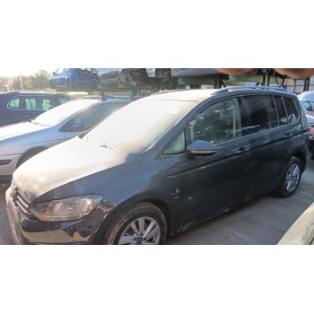 VOLKSWAGEN TOURAN (5T1)