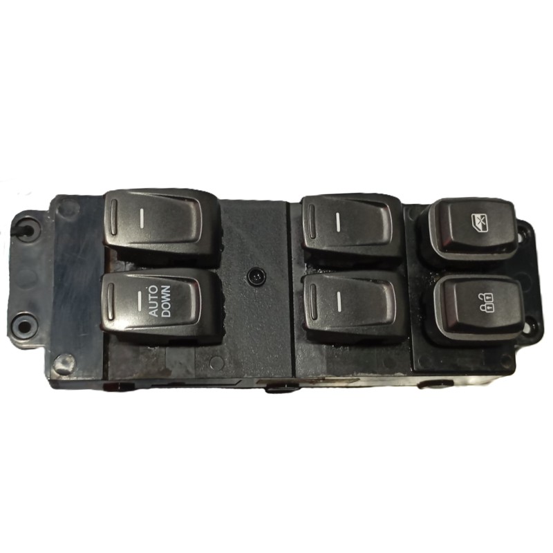 Recambio de mando elevalunas delantero izquierdo para ssangyong tivoli grand 1.2 t-gdi referencia OEM IAM  299139565 