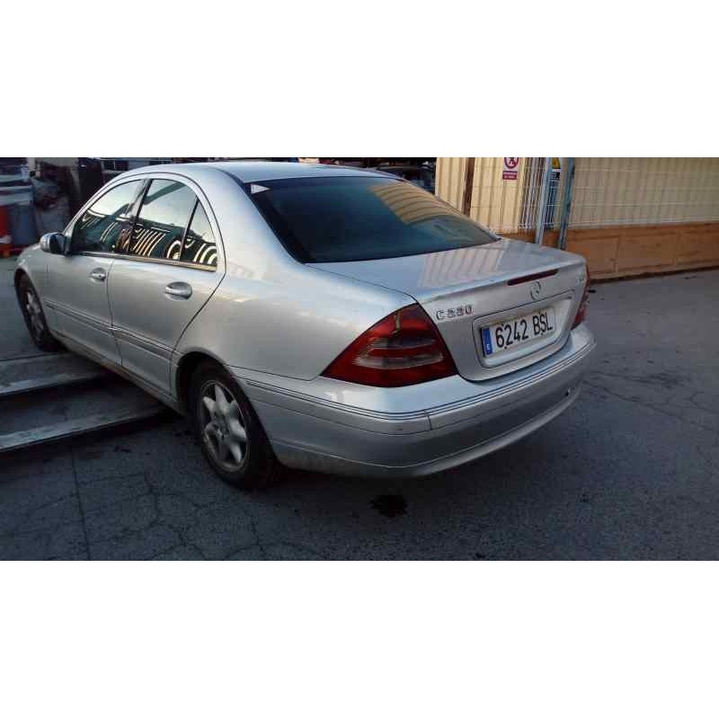 MERCEDES-BENZ CLASE C (W203) BERLINA