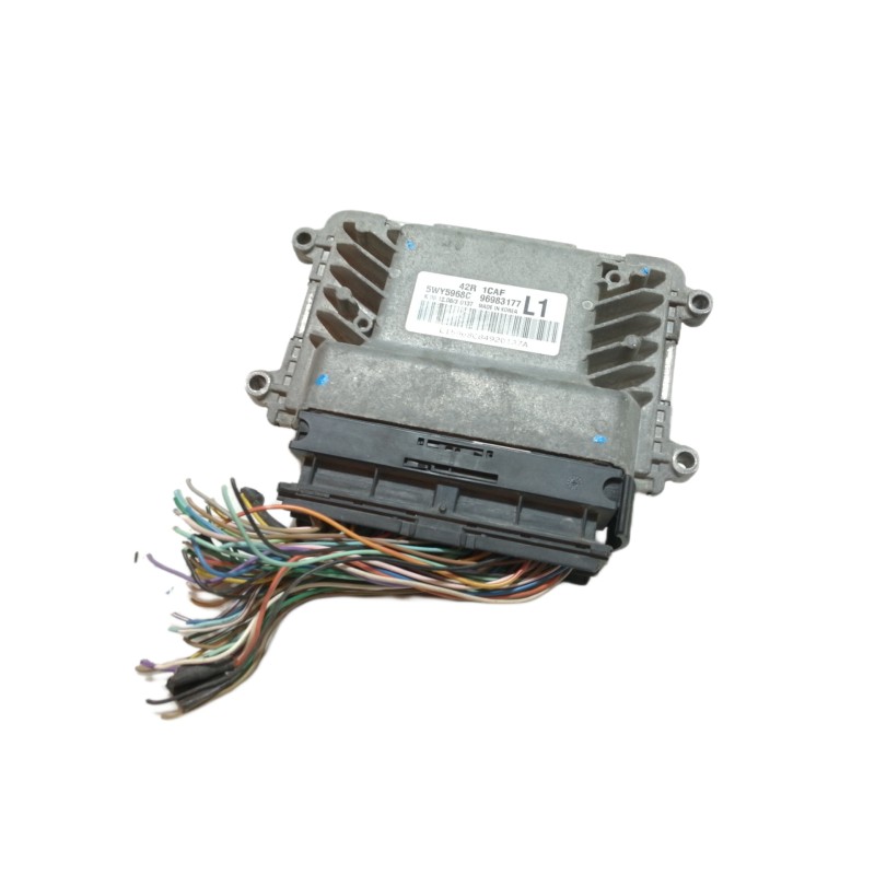 Recambio de centralita motor uce para chevrolet aveo ls referencia OEM IAM 42R1CAF 96983177L1 5WY5968C