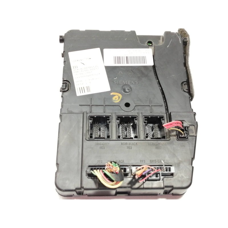 Recambio de caja reles / fusibles para renault megane ii berlina 3p authentique referencia OEM IAM   