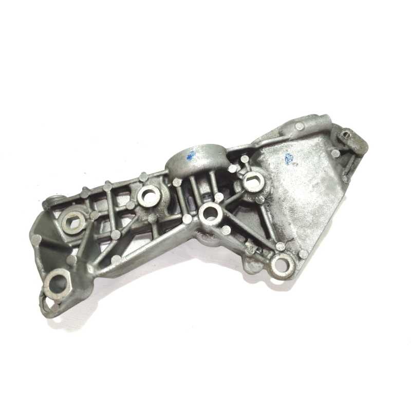 Recambio de soporte alternador para renault megane ii berlina 3p confort authentique referencia OEM IAM 8200365097  