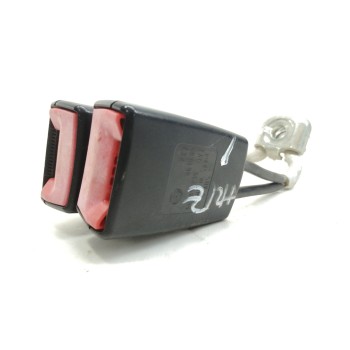 ENGANCHE CINTURON TRASERO CENTRAL 6R0857739 