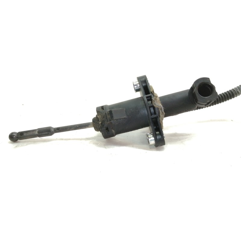Recambio de bombin embrague para seat ibiza (6j5) reference referencia OEM IAM 6R0721388  