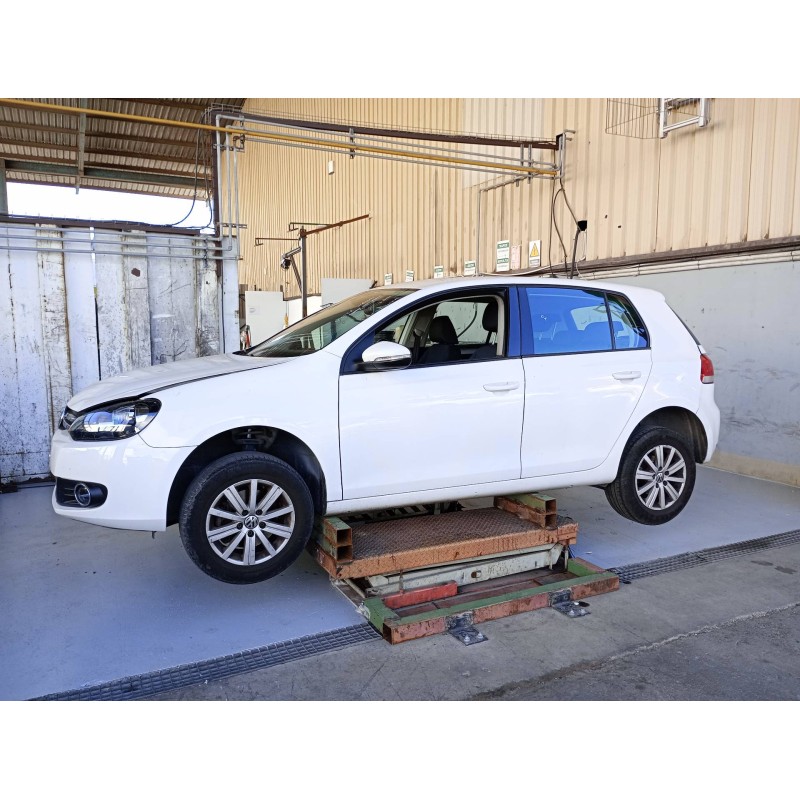 VOLKSWAGEN GOLF VI (5K1)