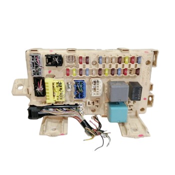 CAJA RELES / FUSIBLES 82641 