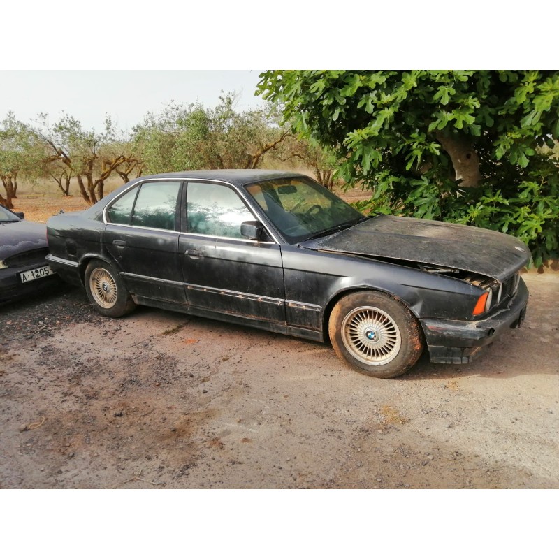 BMW 5 (E34)