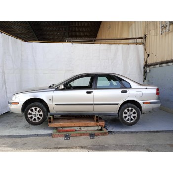 VOLVO S40 BERLINA de desguace