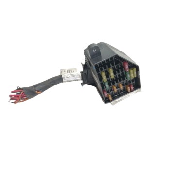 CAJA RELES / FUSIBLES 3C0880204C INTERIOR DERECHA 