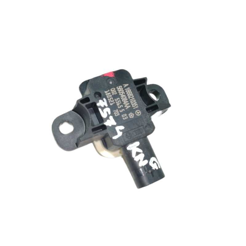 Recambio de sensor para mercedes-benz clase gla (w156) gla 180 (156.942) referencia OEM IAM A1668210351  5605408AA