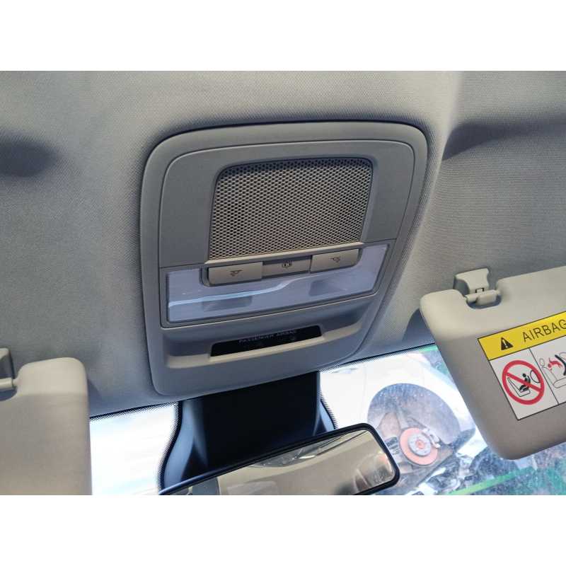 Recambio de luz interior delantera central para mg zs suv (azs1) 1.5 vti referencia OEM IAM   