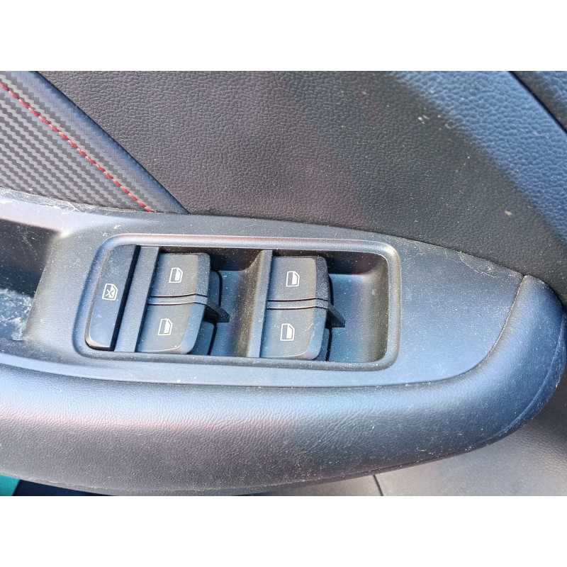 Recambio de mando elevalunas delantero izquierdo para mg zs suv (azs1) 1.5 vti referencia OEM IAM 10470985  