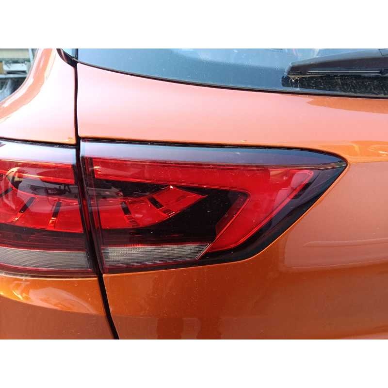 Recambio de piloto trasero izquierdo interior para mg zs suv (azs1) 1.5 vti referencia OEM IAM 10293793  