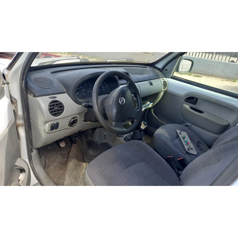 NISSAN KUBISTAR (X76)