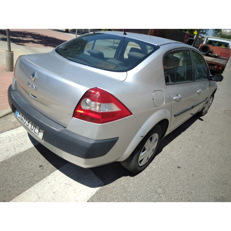 RENAULT MEGANE II CLASSIC BERLINA
