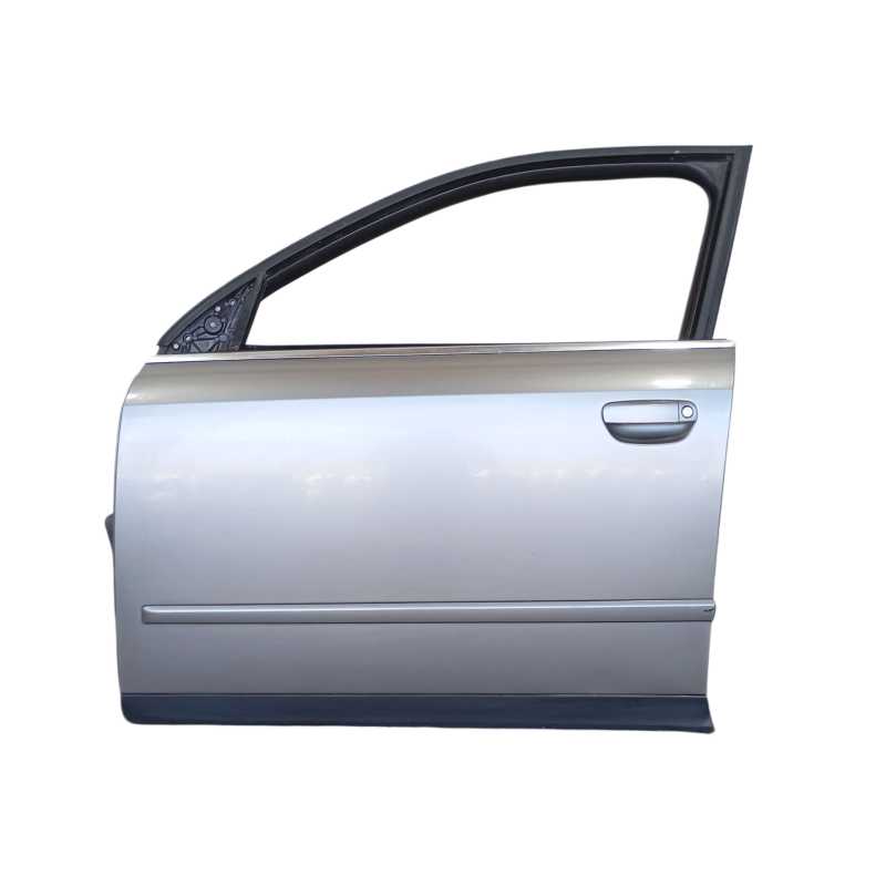 Recambio de puerta delantera izquierda para audi a4 b6 (8e2) 1.9 tdi referencia OEM IAM 8E0831051  