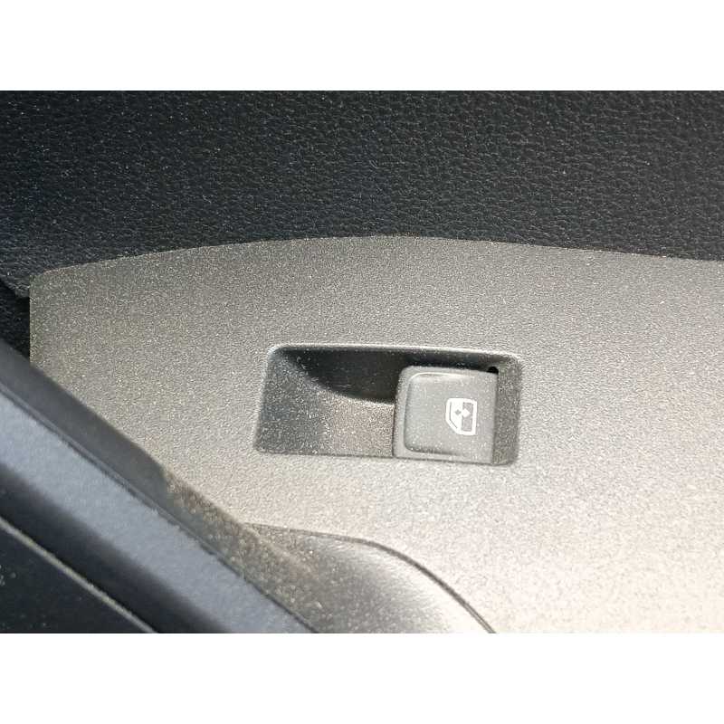 Recambio de mando elevalunas trasero derecho para seat ibiza v (kj1, kjg) 1.0 tsi referencia OEM IAM 5G0959855PWHS  
