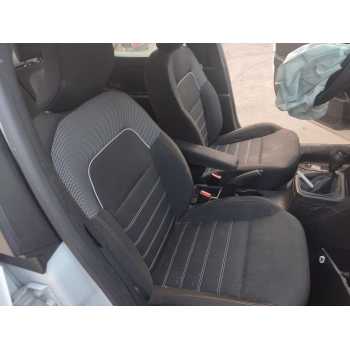 ASIENTO DELANTERO DERECHO 