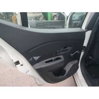 ELEVALUNAS TRASERO IZQUIERDO 827218916R 