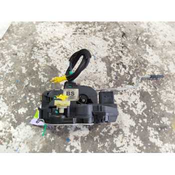 CERRADURA PUERTA TRASERA IZQUIERDA 13578244 