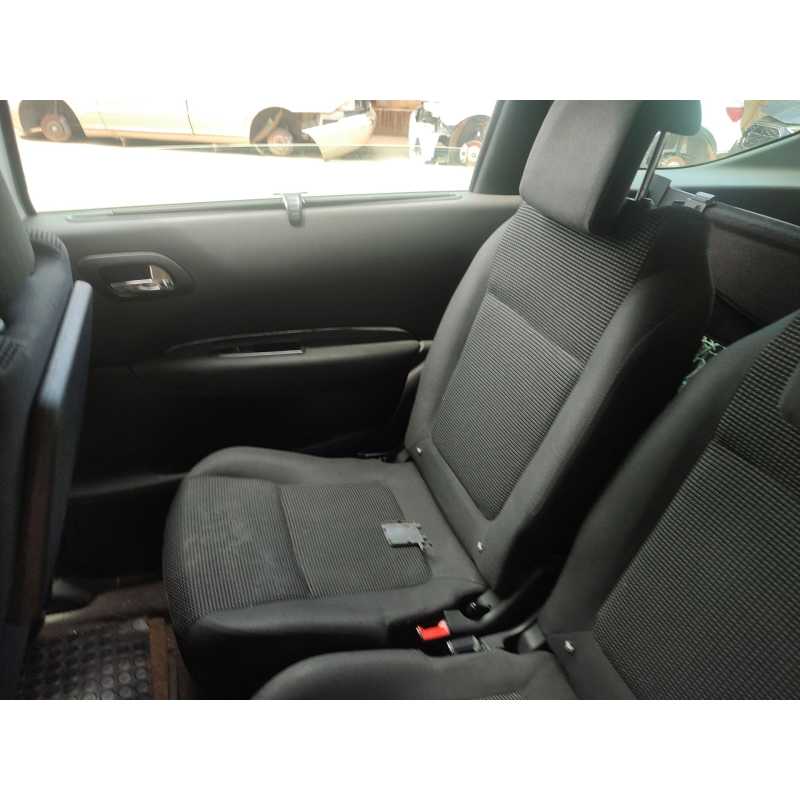 Recambio de asiento trasero derecho para peugeot 5008 (0u_, 0e_) 2.0 hdi 150 / bluehdi 150 referencia OEM IAM   