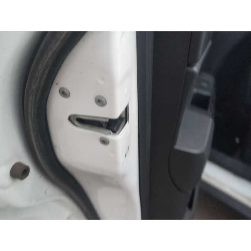 Recambio de cerradura puerta trasera izquierda para jeep compass (mk49) 2.2 crd referencia OEM IAM 68068353AC  