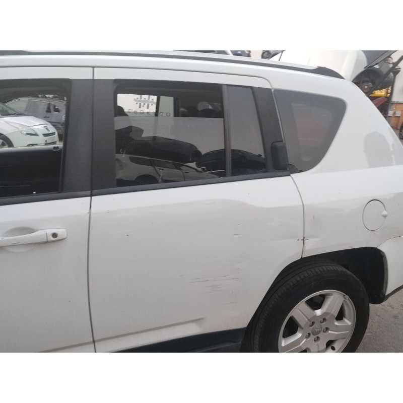 Recambio de puerta trasera izquierda para jeep compass (mk49) 2.2 crd referencia OEM IAM 68079385AF  