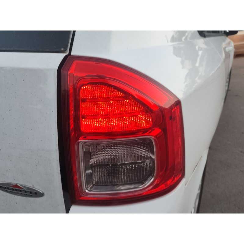 Recambio de piloto trasero derecho para jeep compass (mk49) 2.2 crd referencia OEM IAM 05182544AD  
