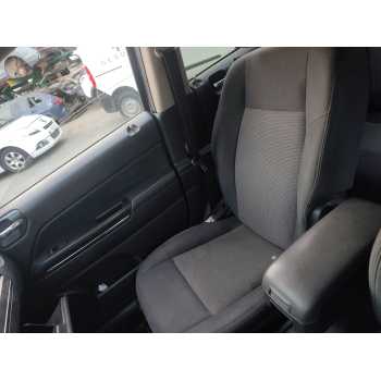 ASIENTO DELANTERO DERECHO 