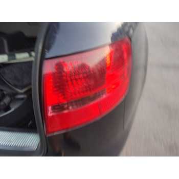 PILOTO TRASERO DERECHO 4F5945096L 