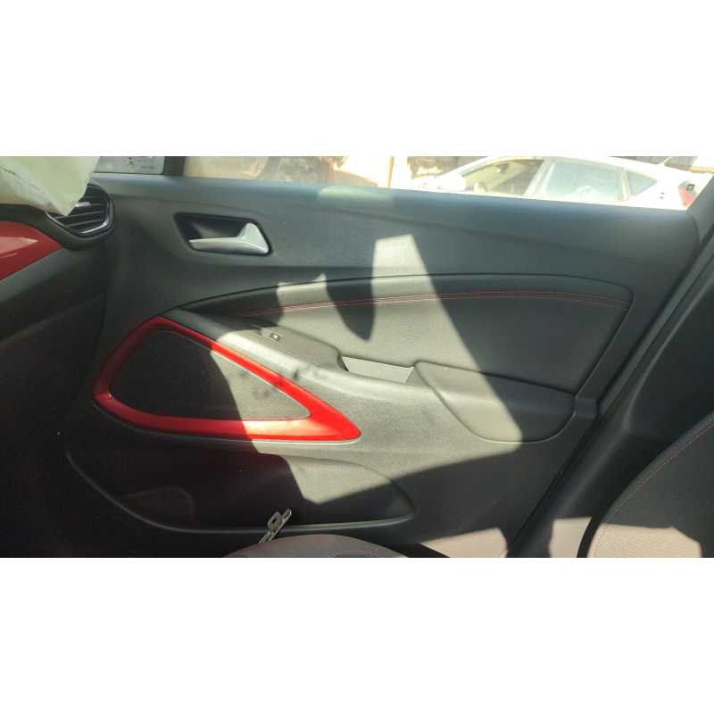 Recambio de guarnecido puerta delantera derecha para opel crossland x / crossland (p17, p2qo) 1.2 (75) referencia OEM IAM   