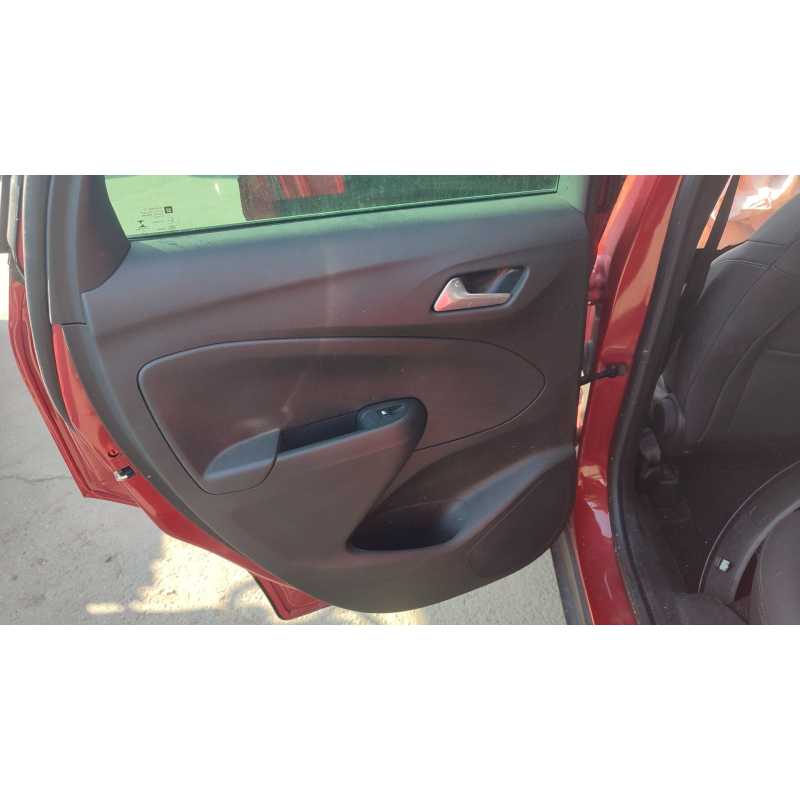 Recambio de guarnecido puerta trasera izquierda para opel crossland x / crossland (p17, p2qo) 1.2 (75) referencia OEM IAM   